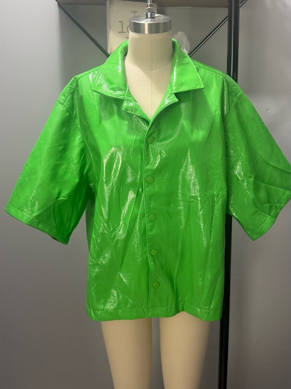 Fashion Nova Men Green Da Baddie Faux Leather Cropped Button Up Shirt - Picture 2 of 7